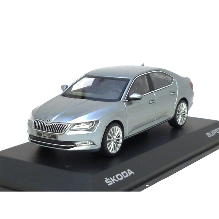 Skoda Superb Limousine III 3V 1:43 Business Grau 3V0099300 F7M Modellauto Miniatur
