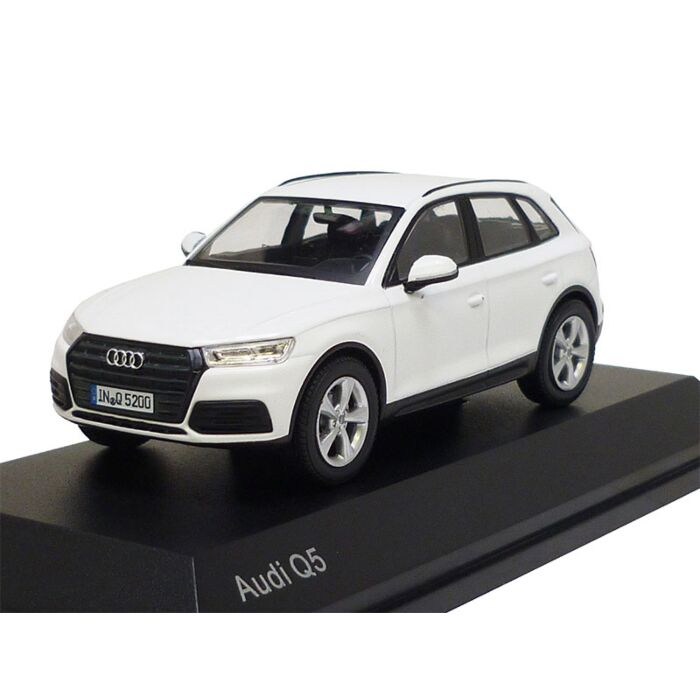Audi Q5 1:43 Ibisweiss 2017 5011605631 Modellauto iScale Weiß