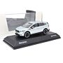 Skoda Enyaq iV 1:43 Arctic Silver 5LA099300 F7B Modellauto Miniatur Silber