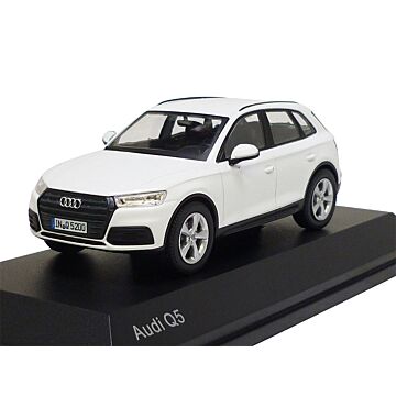Audi Q5 1:43 Ibisweiss 2017 5011605631 Modellauto iScale Weiß